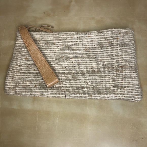 Carpet Bags of America Vintage Wristlet Cream - Picture 3 of 5